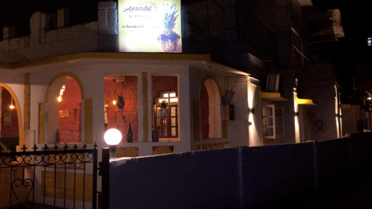 Aerostel - Backpacker'S Hostel In Goa Калангуте Екстериор снимка
