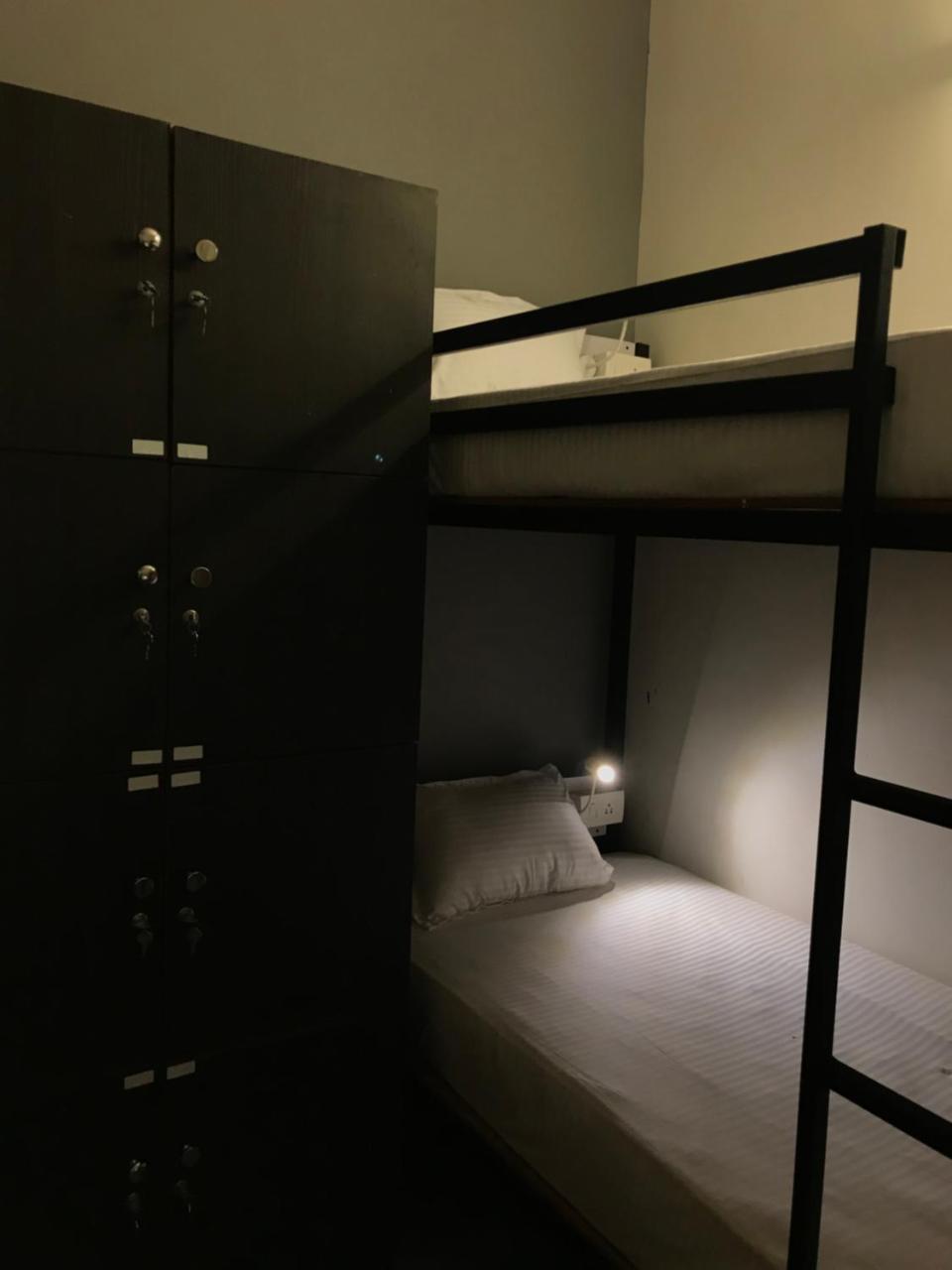 Aerostel - Backpacker'S Hostel In Goa Калангуте Екстериор снимка